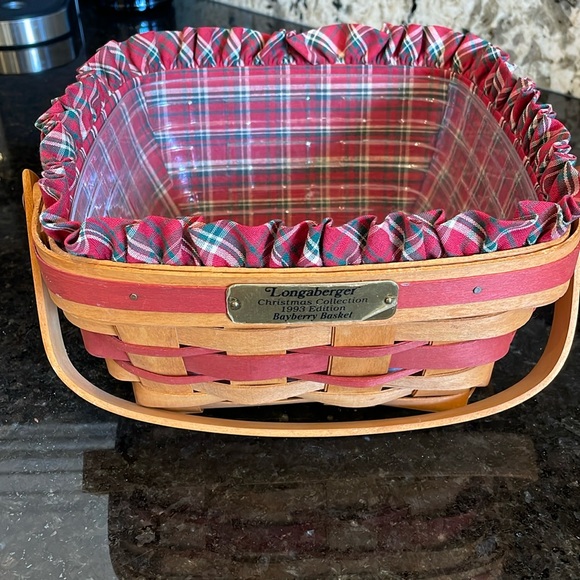 Longaberger Basket - Picture 1 of 5